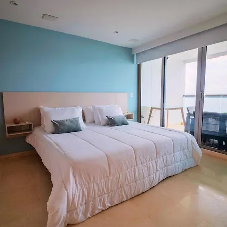 Apartamento Modern Beachfront At Radisson