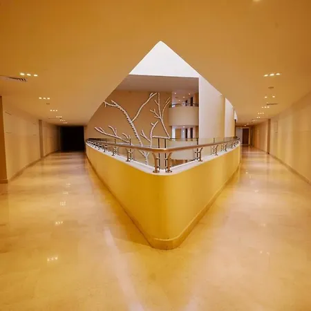 Apartment Modern Beachfront At Radisson Cartagena